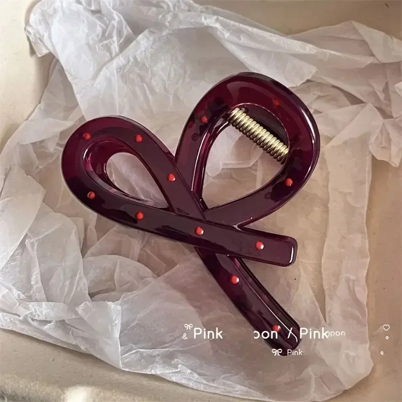 Ribbon Bow Gift - 2 szt. Damskie, vintage, czerwone spinki
