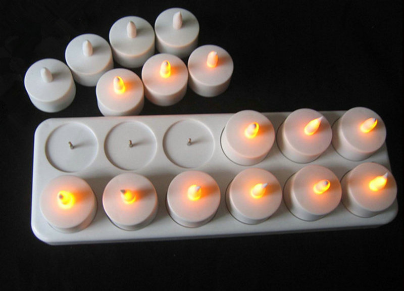 Holiday Candle Set - Zestaw 12 ładowalnych, bezpłomieniowych, statycznych lamp